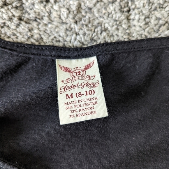 81 Dress - Picture 3 of 6